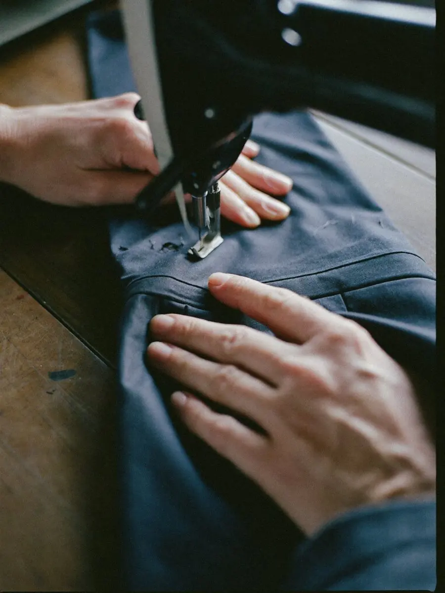 Hemming trousers on a sewing machine